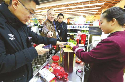 市中区物价局开展春节市场价格检查活动