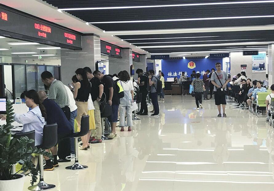 深化“一次办成”改革 济南各区县在营商环境提升方面出高招